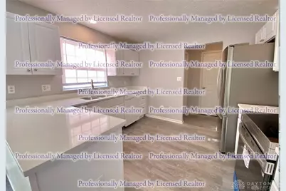 3571 King Edward Way, Beavercreek, OH 45431 - Photo 4