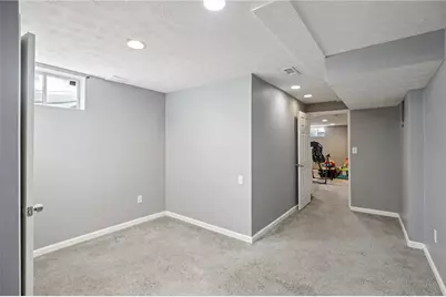 4012 Atha Court, Riverside, OH 45424 - Photo 36