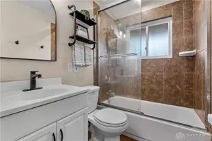 8608 Dundalk Ct, Deer Park, OH 45236 - Photo 30