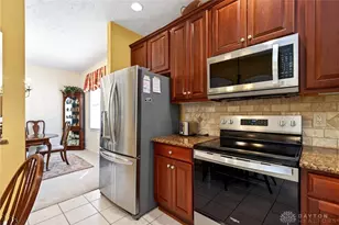 2051 Terrace Glen Ct, Beavercreek, OH 45431 - Photo 8
