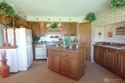 2511 N Snyder Road, Trotwood, OH 45426 - Photo 16