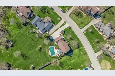 8800 Withersfield Court, Springboro, OH 45066 - Photo 12