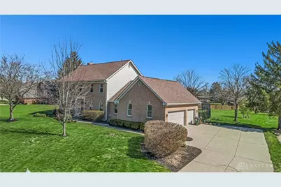 8800 Withersfield Court, Springboro, OH 45066 - Photo 2