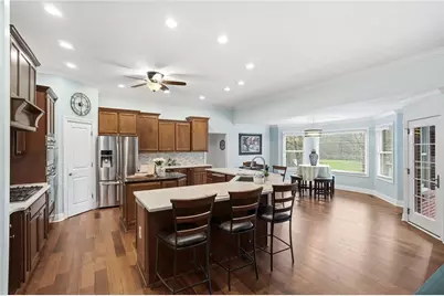 555 Heatherwoode Circle, Springboro, OH 45066 - Photo 10