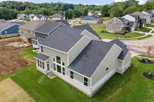 2572 Golden Leaf, Beavercreek, OH 45431 - Photo 20