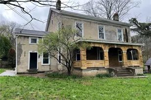 930 Eatondale Dr, Cincinnati, OH 45204 - Photo 2