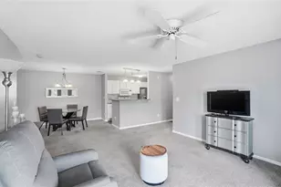 1720 Piper Ln, Centerville, OH 45440 - Photo 8