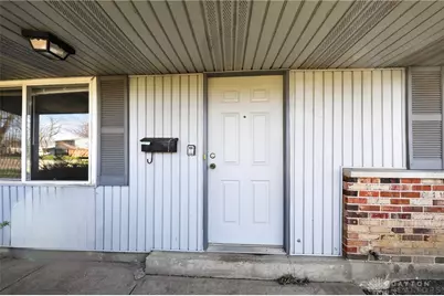 6348 Longford Road, Huber Heights, OH 45424 - Photo 4