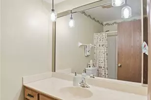 1565 Kingsway Dr, Beavercreek Twp, OH 45385 - Photo 28