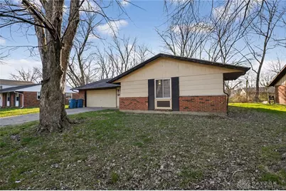 4443 Nowak Avenue, Huber Heights, OH 45424 - Photo 2