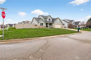 800 Antler Ct, Piqua, OH 45356 - Photo 2