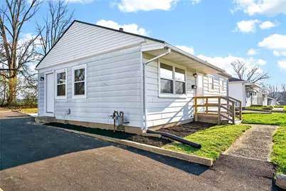 5345 Middlebury Road, West Carrollton, OH 45432 - Photo 2