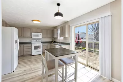 9228 Sawgrass Drive, Miamisburg, OH 45342 - Photo 10