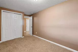 885 Hook Rd, Xenia Twp, OH 45385 - Photo 20