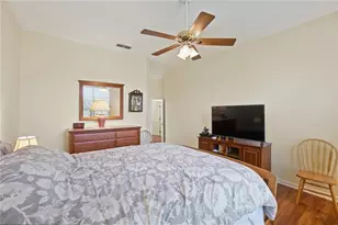 582 Yankee Trace Dr, Centerville, OH 45458 - Photo 16