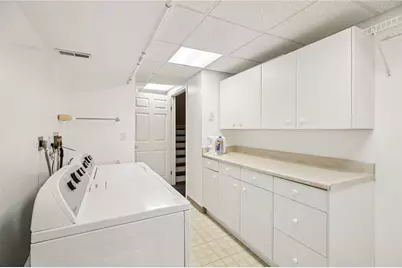 3896 W Summit Ridge Drive, Beavercreek, OH 45439 - Photo 18