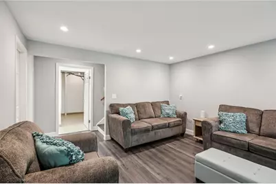 3896 W Summit Ridge Drive, Beavercreek, OH 45439 - Photo 10