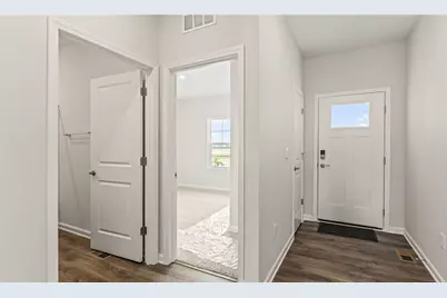 461 Hollywood Boulevard, Xenia, OH 45385 - Photo 6