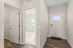 461 Hollywood Blvd, Xenia, OH 45385 - Photo 6