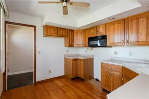 66 W South St, West Alexandria, OH 45381 - Photo 10