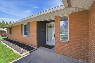 2361 Colony Way, Kettering, OH 45440 - Photo 4