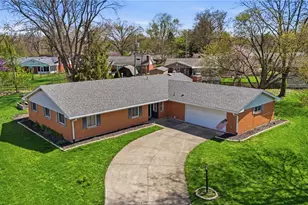 2361 Colony Way, Kettering, OH 45440 - Photo 2