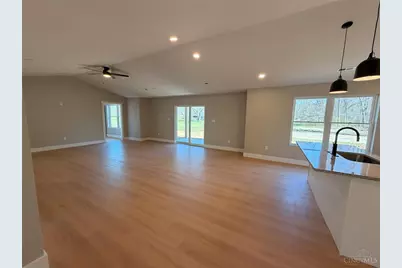 742R Odenwald Drive, Fayetteville, OH 45118 - Photo 4