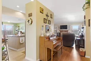 2408 Ferndown Dr, Miamisburg, OH 45342 - Photo 6