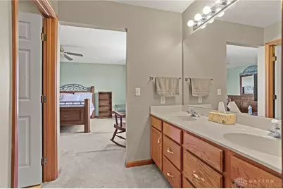 413 Deerwood Drive, Piqua, OH 45356 - Photo 44