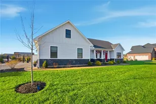 200 E Woodside Dr, Arcanum, OH 45304 - Photo 4