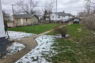 3234 Oakridge Dr, Dayton, OH 45417 - Photo 4