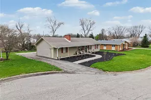 250 E Weaver St, New Lebanon, OH 45345 - Photo 2