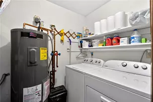 8734 Shadycreek Dr, Centerville, OH 45458 - Photo 54