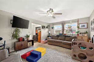 8734 Shadycreek Dr, Centerville, OH 45458 - Photo 10