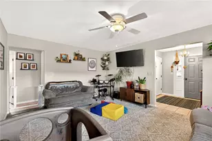 8734 Shadycreek Dr, Centerville, OH 45458 - Photo 12