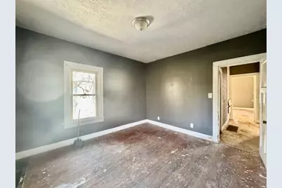 225 Elmhurst Road, Dayton, OH 45417 - Photo 32