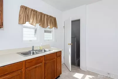28 N Trenton Street, Dayton, OH 45417 - Photo 14