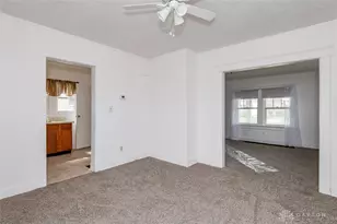 28 N Trenton St, Dayton, OH 45417 - Photo 10