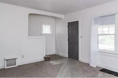 28 N Trenton Street, Dayton, OH 45417 - Photo 2