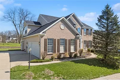 2432 Forest Oaks Drive, Beavercreek, OH 45431 - Photo 2