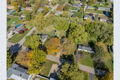 4174 Mapleview Drive, Beavercreek, OH 45432 - Photo 4