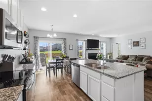 1215 Driftwood Dr, Fairborn, OH 45324 - Photo 24