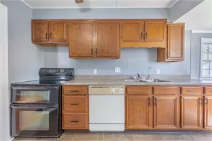 119 Morehead St, Troy, OH 45373 - Photo 8