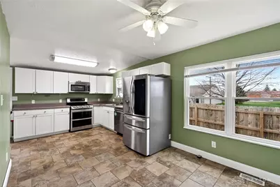 1577 W 2nd Street, Xenia, OH 45385 - Photo 16