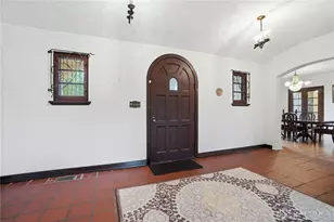 25 W Thruston Blvd, Oakwood, OH 45419 - Photo 18