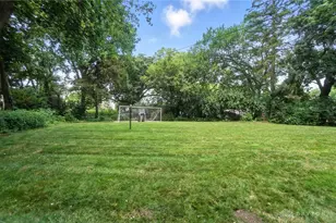 25 W Thruston Blvd, Oakwood, OH 45419 - Photo 98