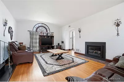 25 W Thruston Boulevard, Oakwood, OH 45419 - Photo 20