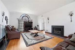 25 W Thruston Blvd, Oakwood, OH 45419 - Photo 20