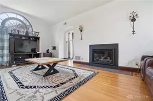 25 W Thruston Blvd, Oakwood, OH 45419 - Photo 24