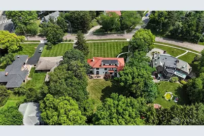 25 W Thruston Boulevard, Oakwood, OH 45419 - Photo 8